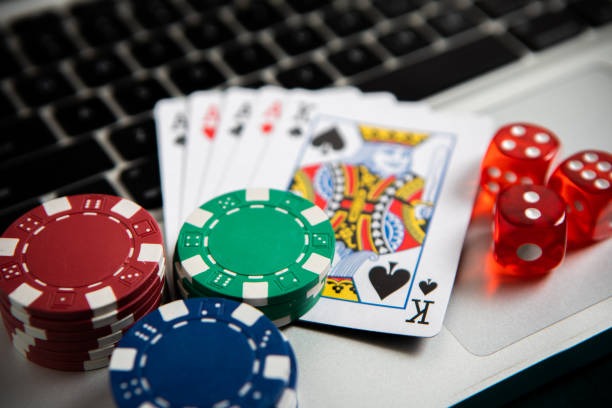 evosgaming slot platform showing sports, live casino, slots, and esports sections